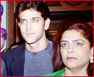 Pinky Roshan with Hrithik