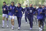 France soccer World Cup coach Roger Lemerre (R) seen with players (L to R) Willy Sagnol, Christophe Dugarry, Vincent Candela, Gregory Coupet, Franck Leboeuf and Djibril Cisse in training
