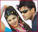 Rambha and Sunil Shetty in Krodh