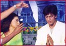 Juhi Chawla and Shah Rukh Khan on the sets of Phir Bhi Dil Hai Hindustani